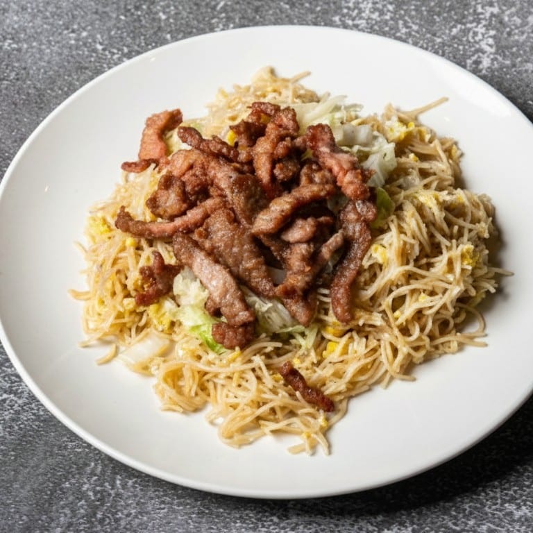 L24. Beef Mei Fun.
